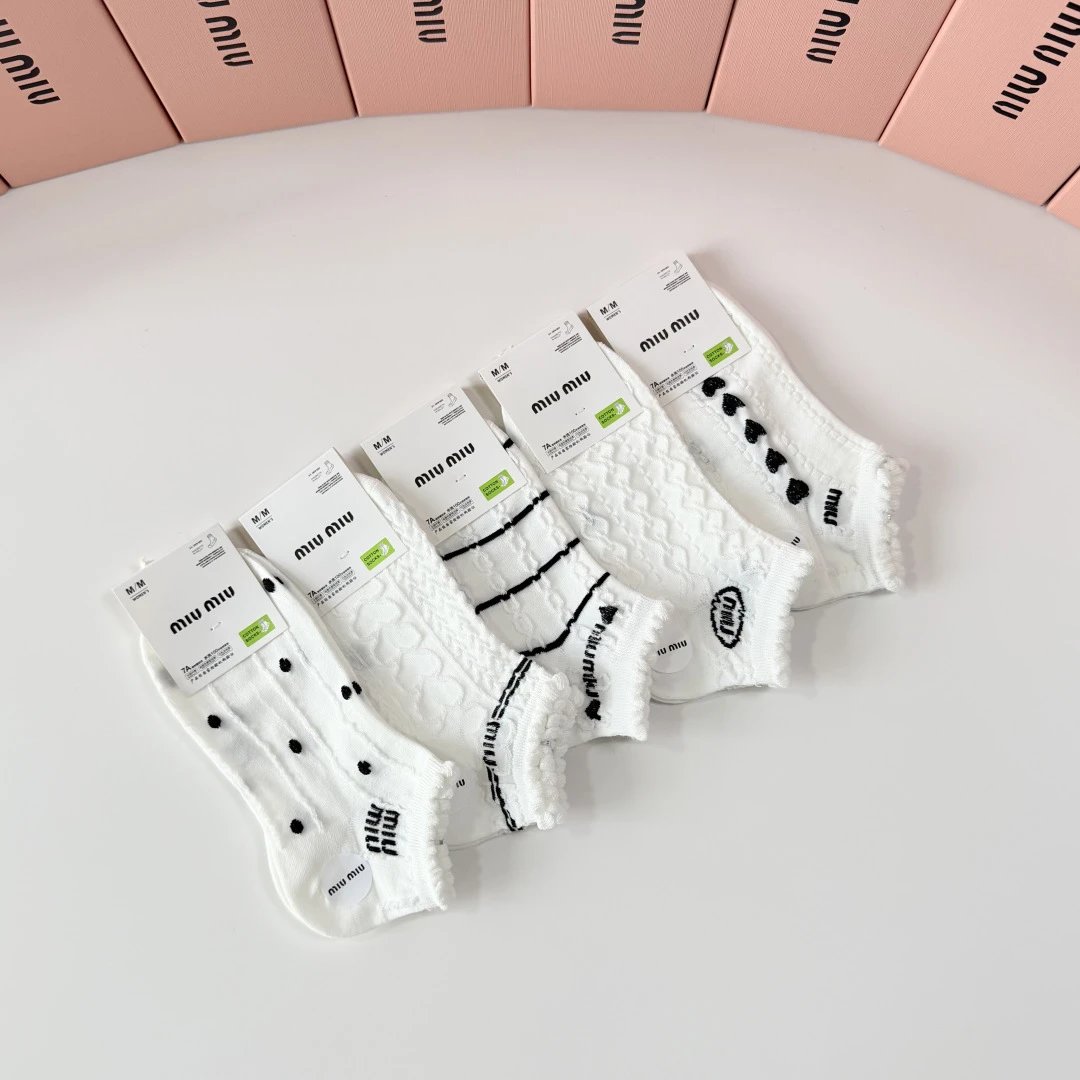 Miu Miu Classic Quarter Socks 5-Pair Box — photo 8
