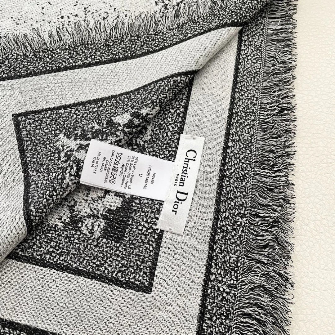 Dior Wool Silk Shawl Ver.B — Photo 9