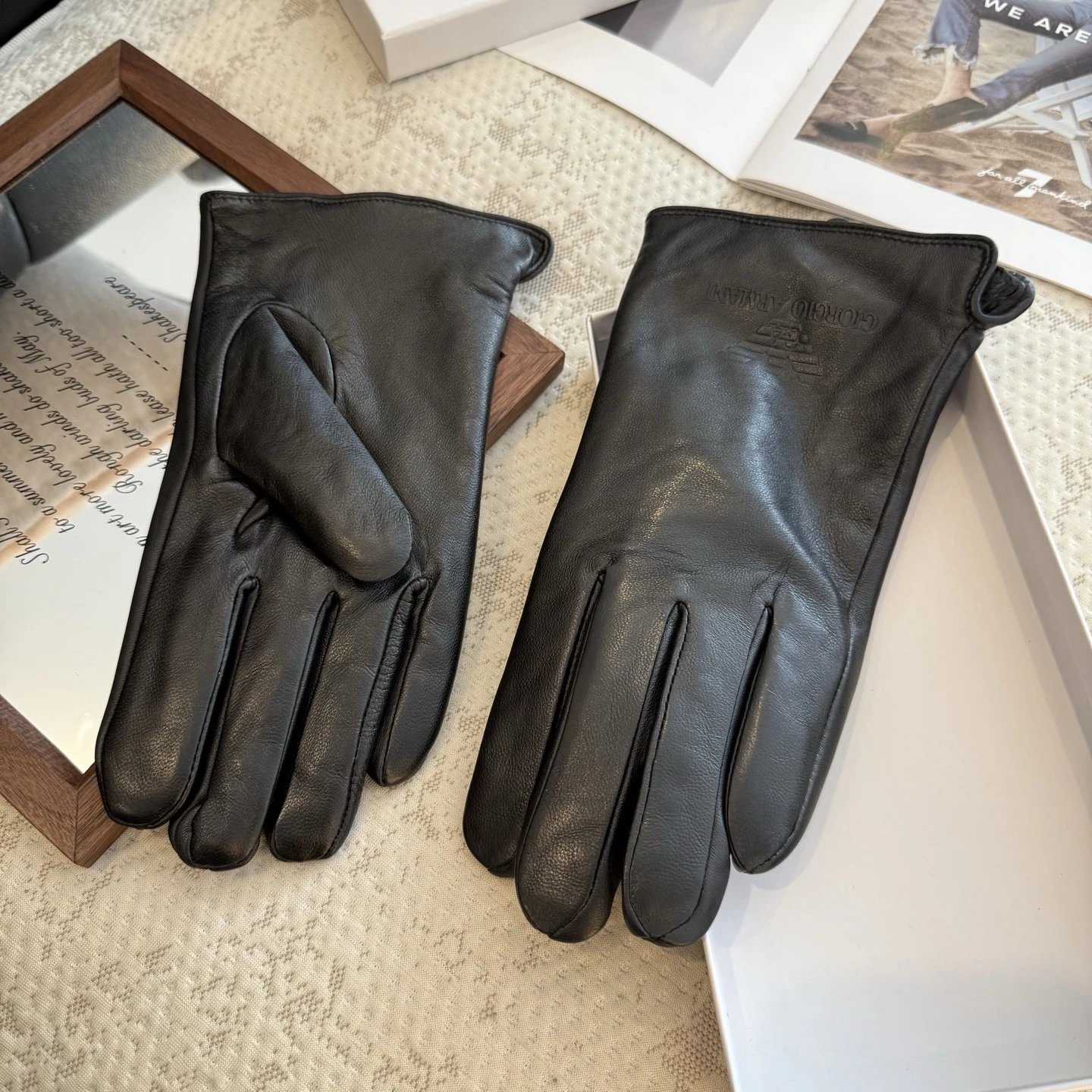 Armani Lambskin Cashmere Gloves Ver.B — Photo 6
