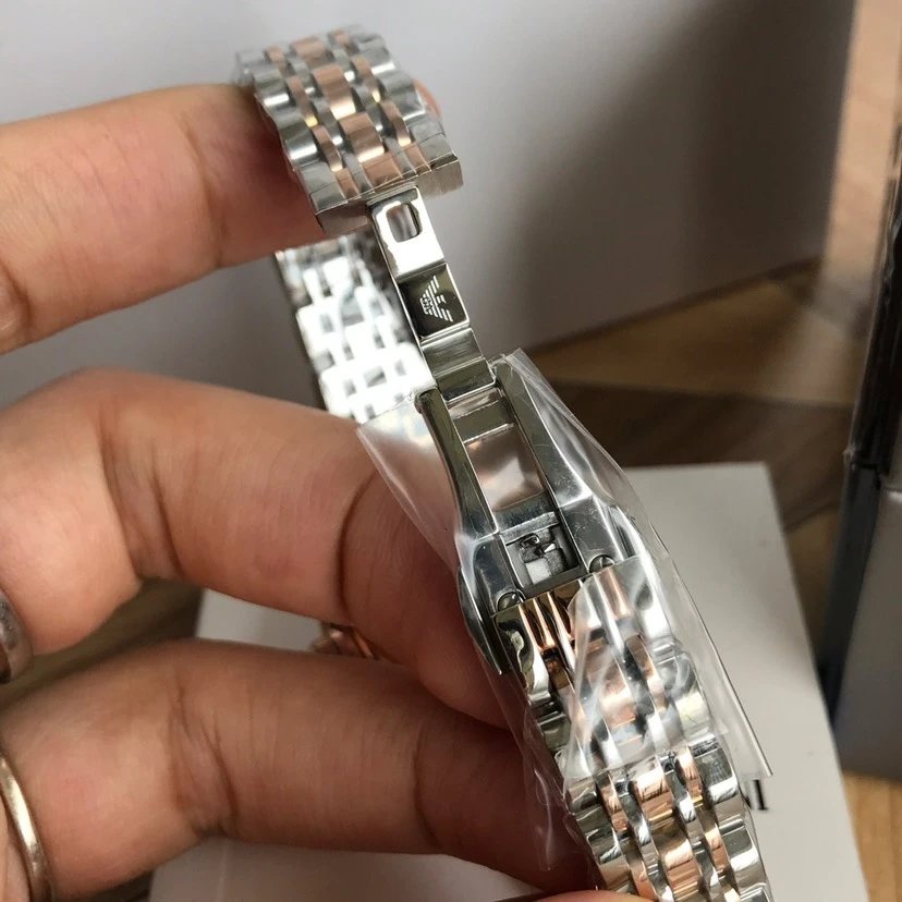 Armani Starry Sky Ladies Quartz Watch 32mm — photo 6
