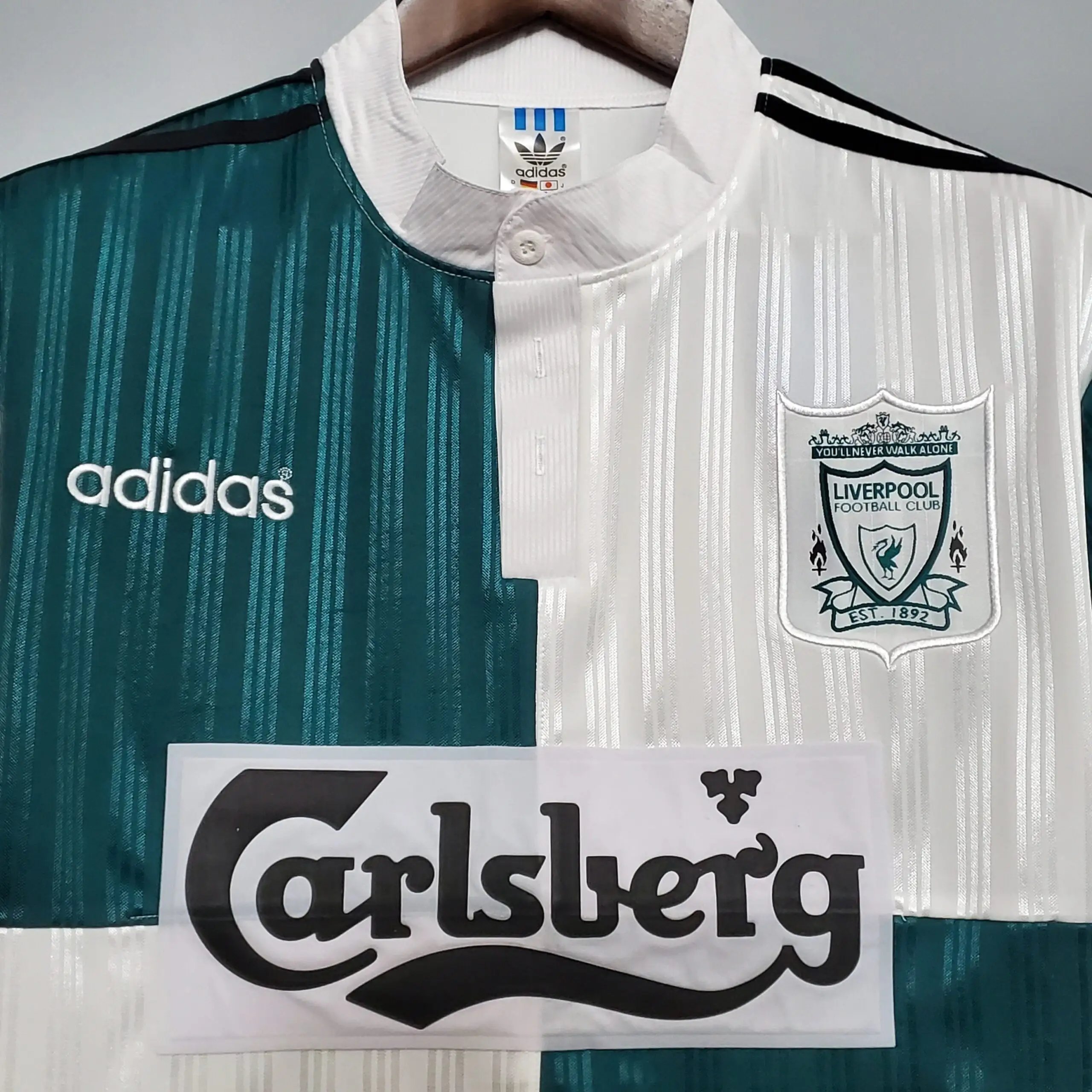 Liverpool 95/96 Retro Jersey — QC