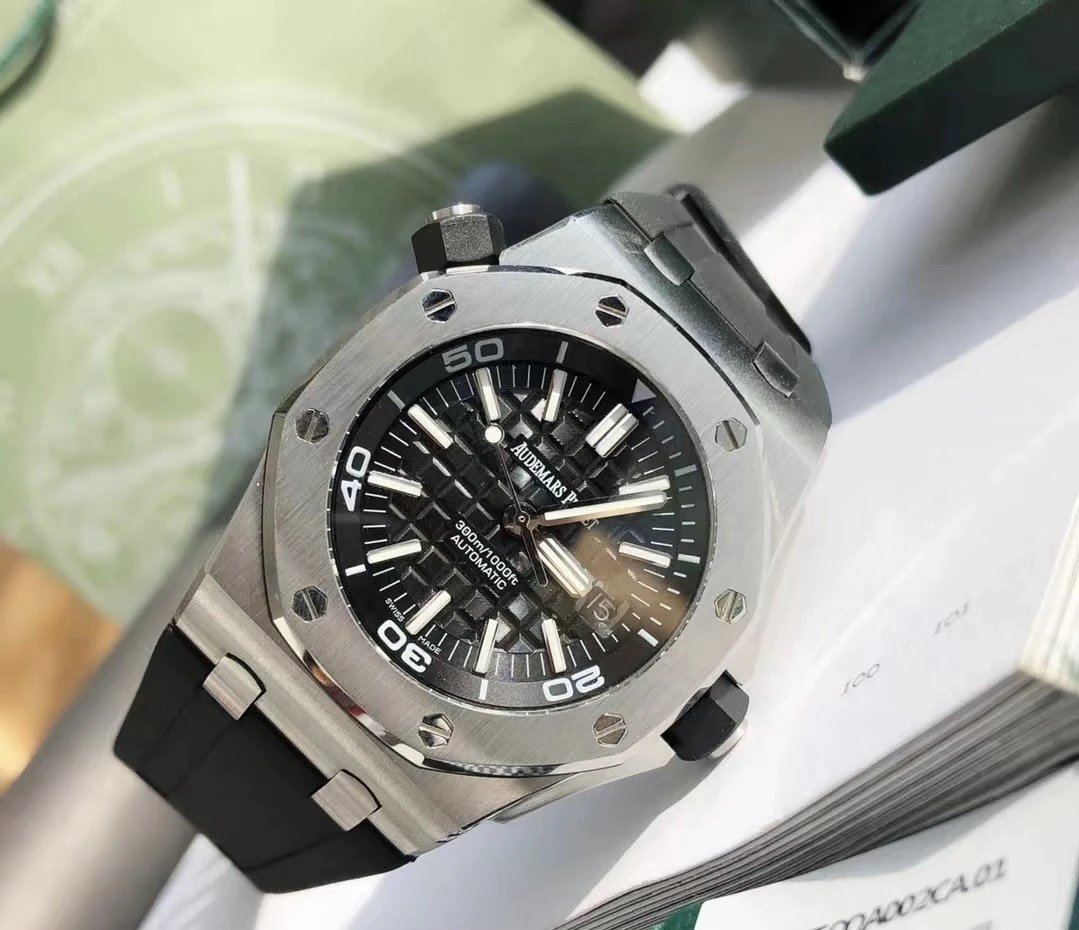 Audemars Piguet Royal Oak Offshore Automatic Watch Ver.D — Zdjęcie 2