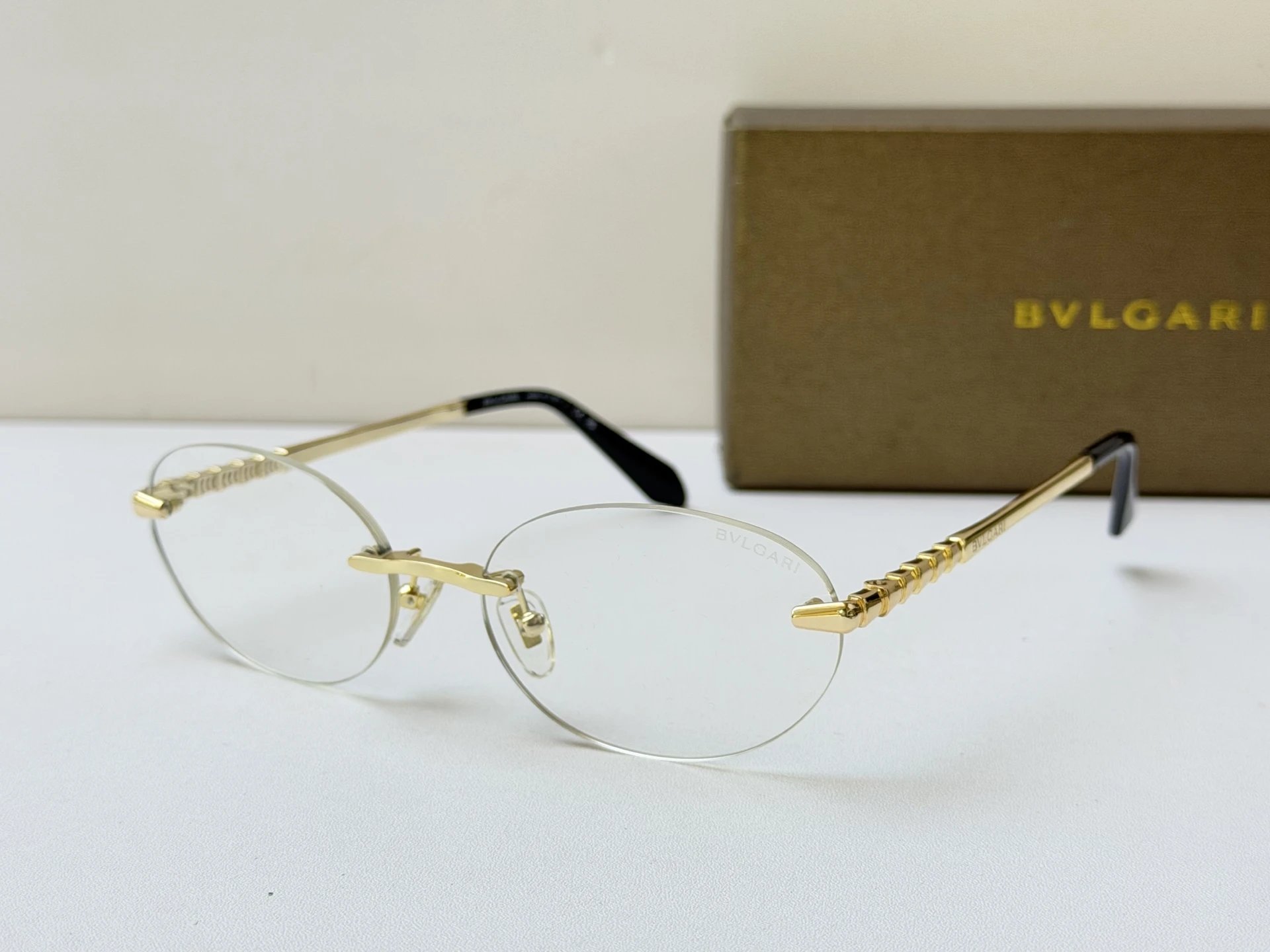 Bvlgari BV50070U Sunglasses 56-16-145 Ver.C — Zdjęcie 8
