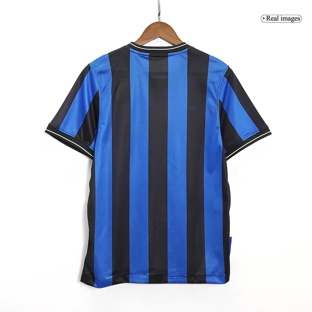 Inter Milan 2009/10 Retro Home Jersey — Photo 2