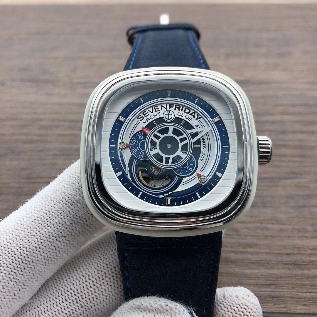 SevenFriday P306 Automatic Watch — Zdjęcie 2