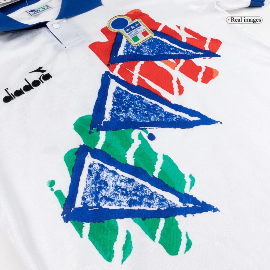 Italy Retro Pre-Match Jersey — photo 8