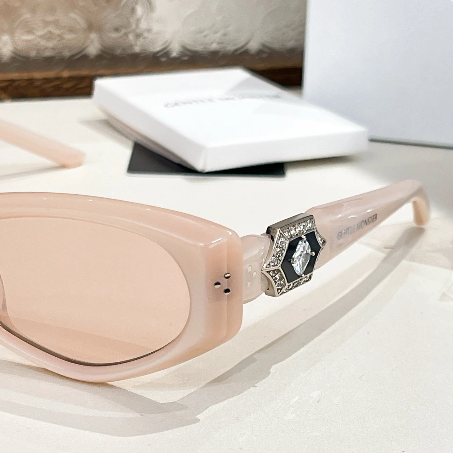 Gentle Monster RUVY VAN Sunglasses 55-22-145 — photo 5