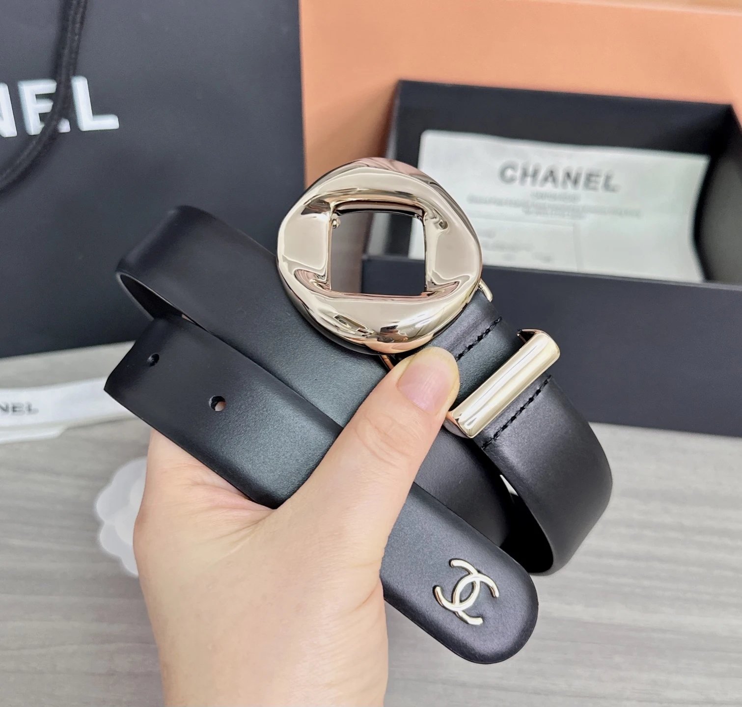 Chanel Leather Reversible Belt Ver.E — photo 2