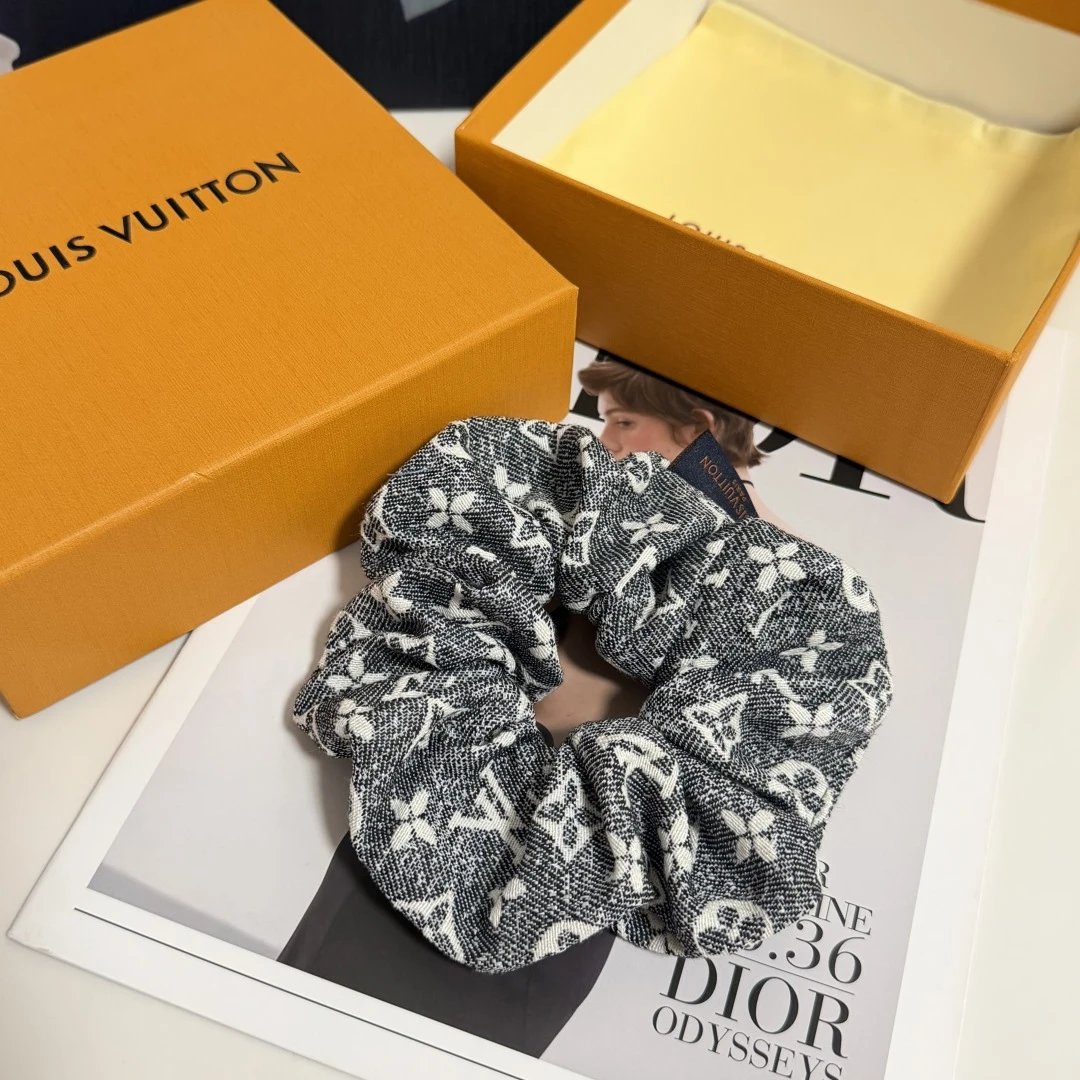 Louis Vuitton Headband Ver.D — Zdjęcie 7