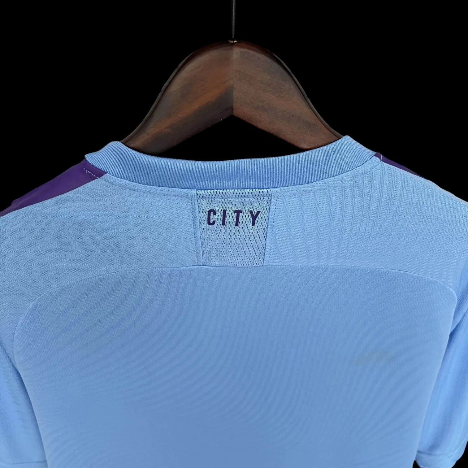 Manchester City 19/20 Retro Jersey — photo 3