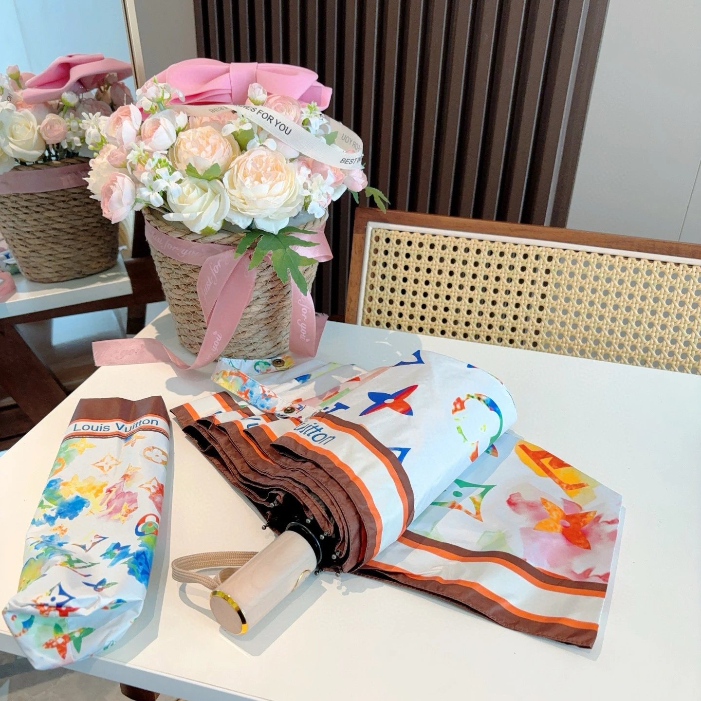 Louis Vuitton UV Protection Folding Umbrella Ver.F — QC