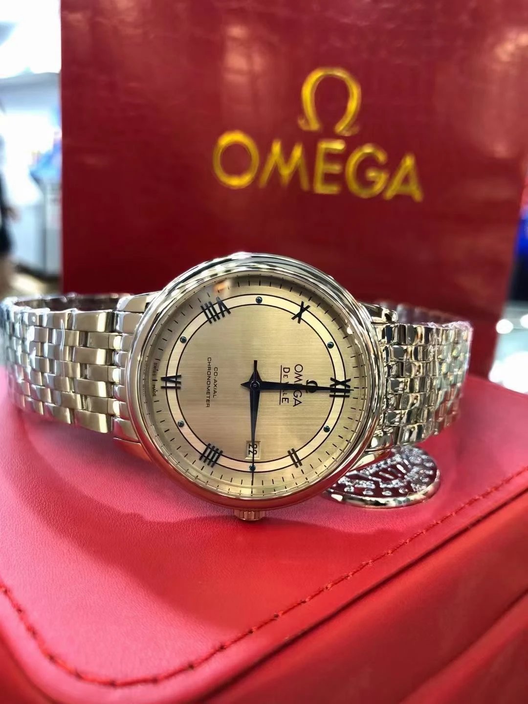 Omega De Ville Automatic Watch 39.5mm Ver.K — Zdjęcie 6