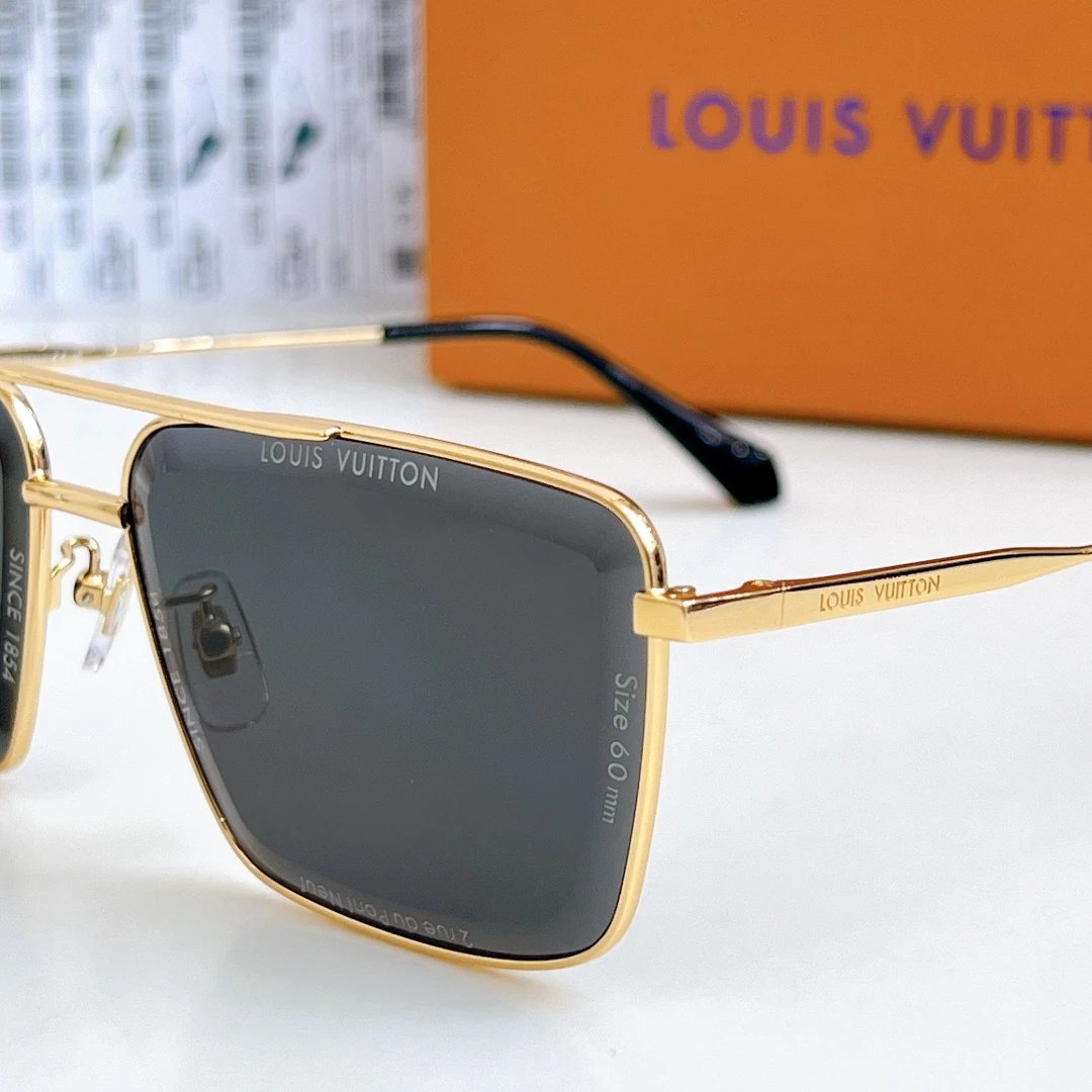 Louis Vuitton Z2610 Sunglasses 61-13-145 — photo 7