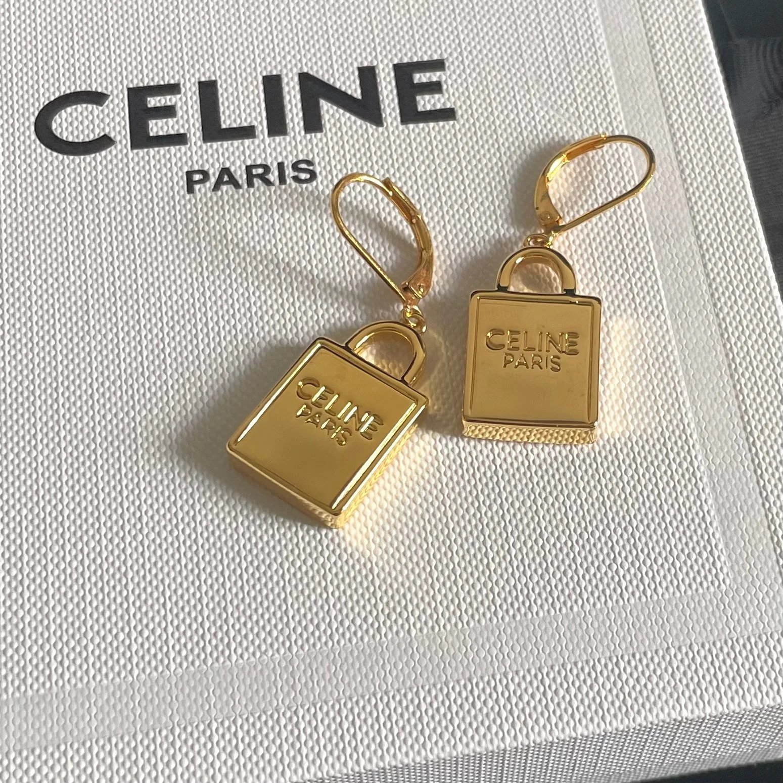 Celine Earrings Ver.I — Photo 4