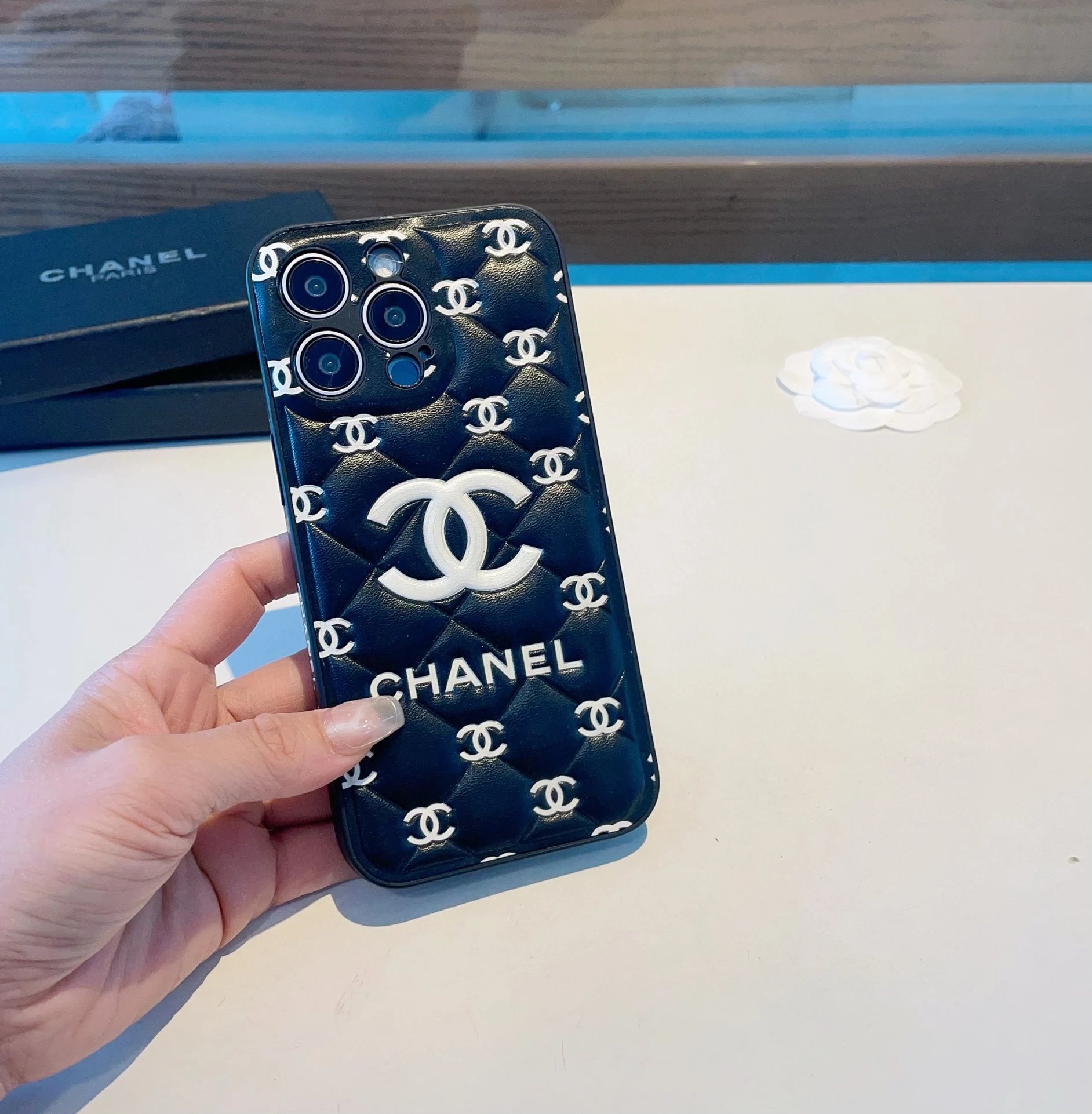 Chanel Phone Case Ver.J — Photo 8