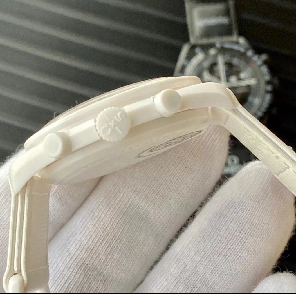Omega Speedmaster Quartz Watch 42mm Ver.D — photo 6