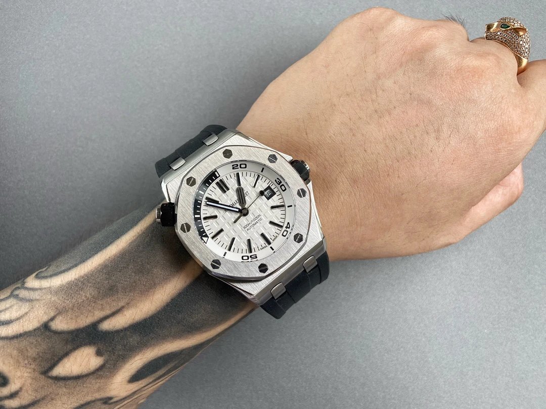 Audemars Piguet Royal Oak Offshore Automatic Watch 42mm Ver.A — Zdjęcie 2