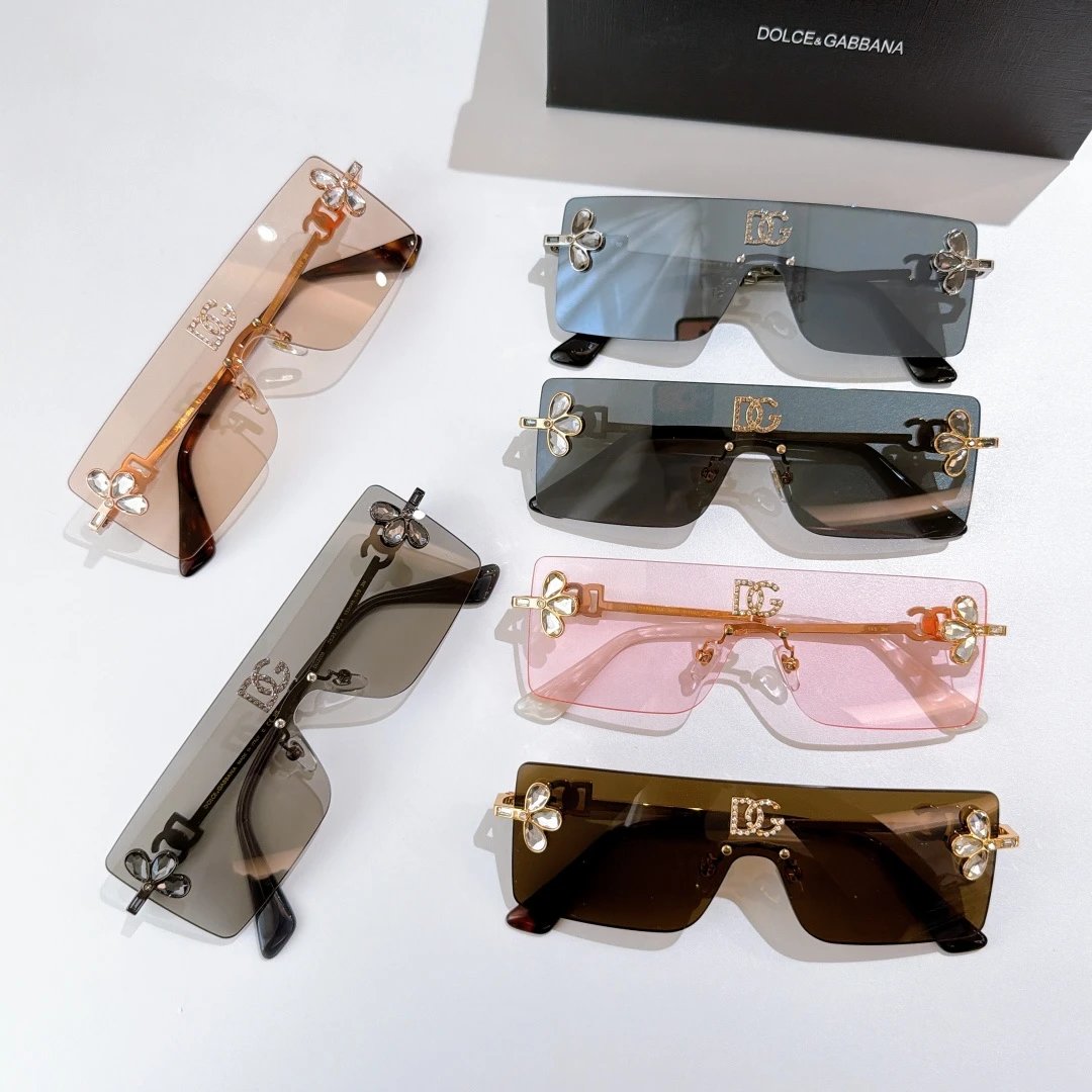 Dolce & Gabbana DG2208 Sunglasses Ver.A — Photo 9
