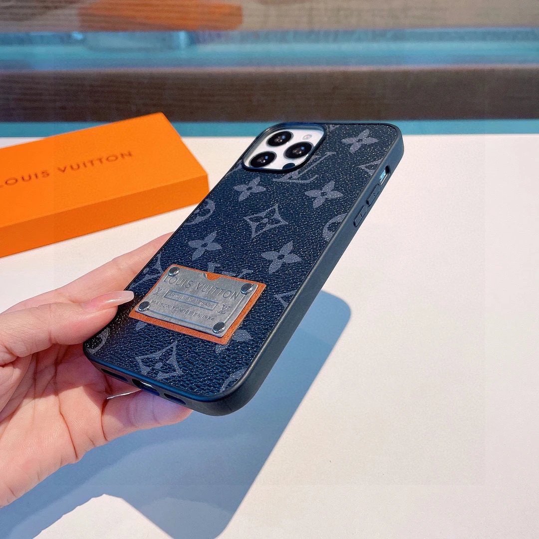 Louis Vuitton Phone Case Ver.B — Photo 5