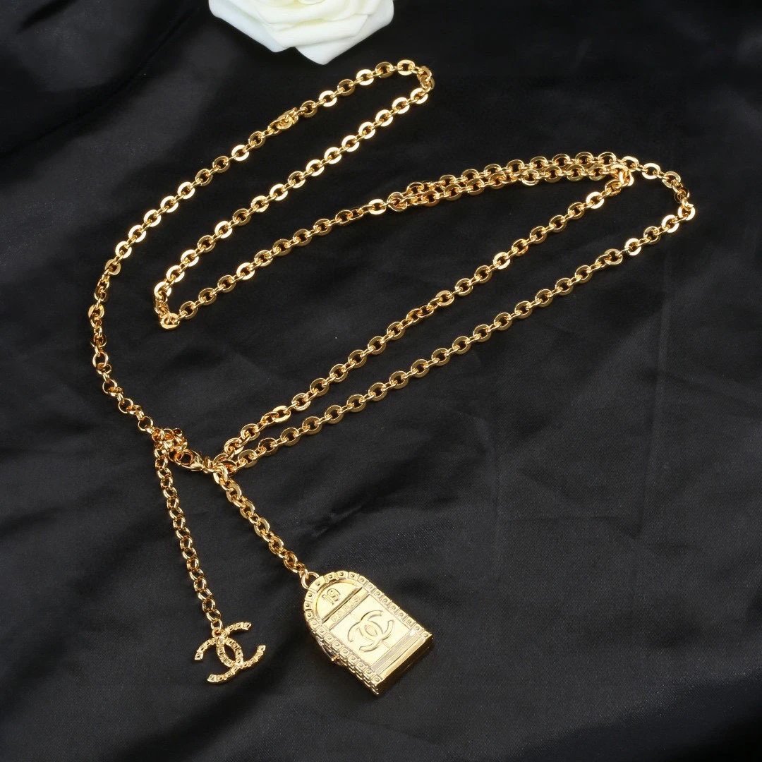 Chanel Waist Chain Ver.H — QC