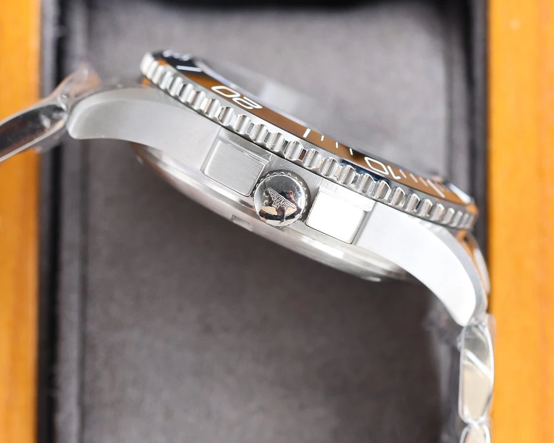 Longines Conquest Automatic Watch 41mm Ver.G — photo 6