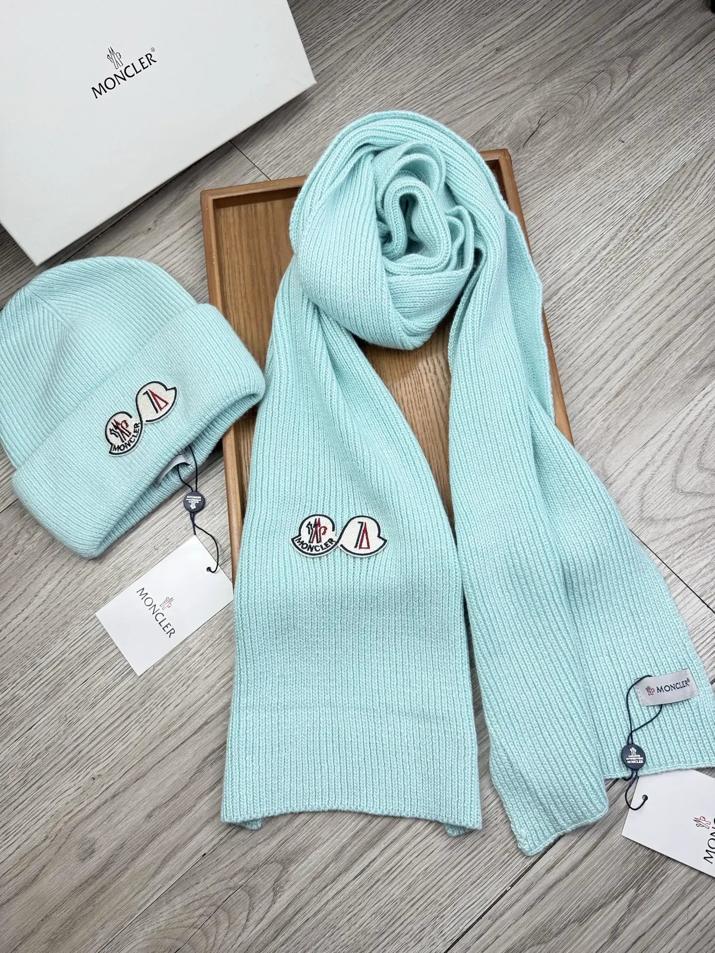 Moncler Wool Rabbit Fur Scarf & Hat Set Ver.H — Photo 6