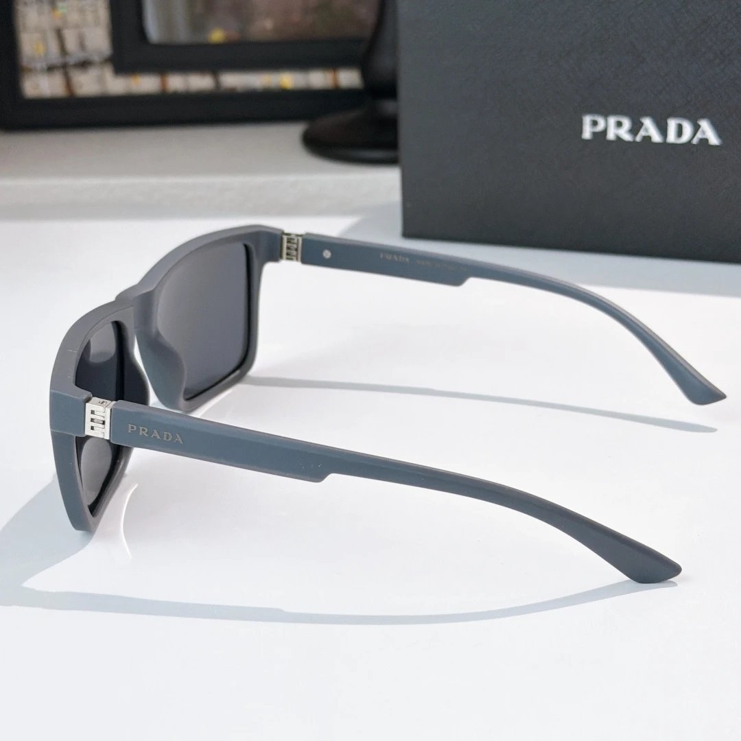 Prada 8506 Sunglasses 55-20 — Photo 6