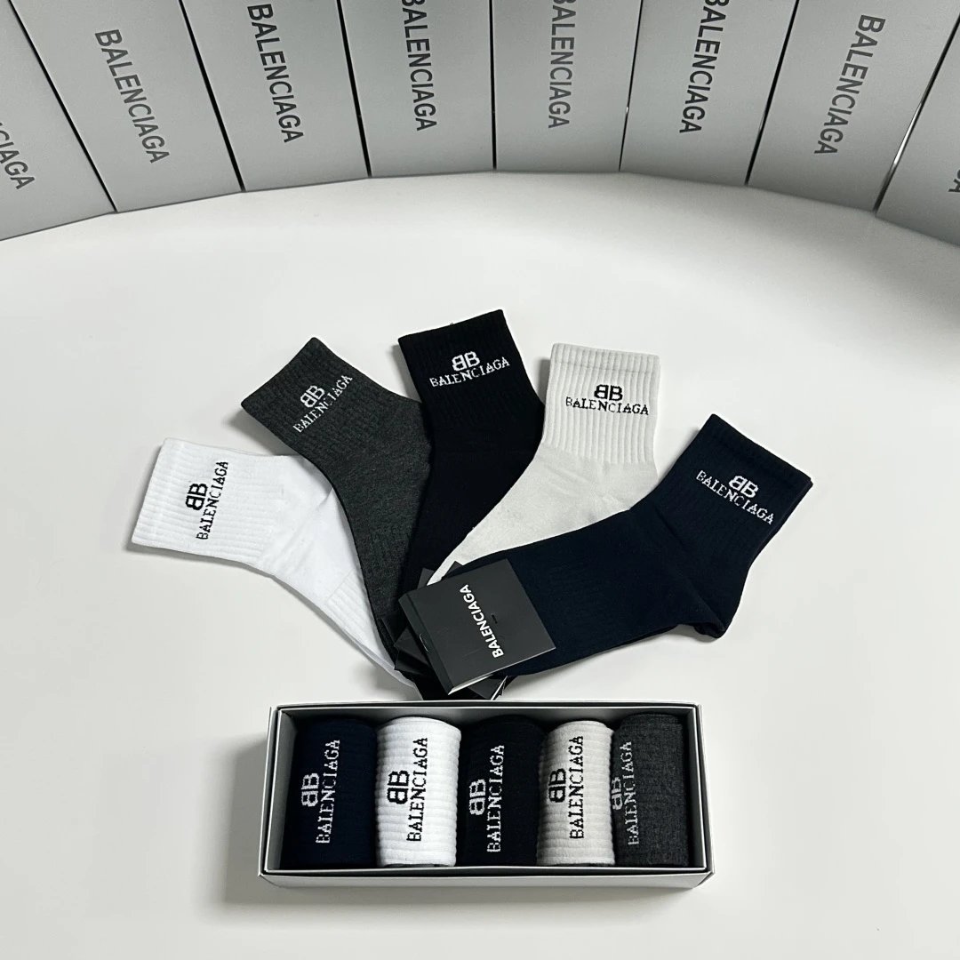 Balenciaga Crew Socks 5-Pair Box — photo 7