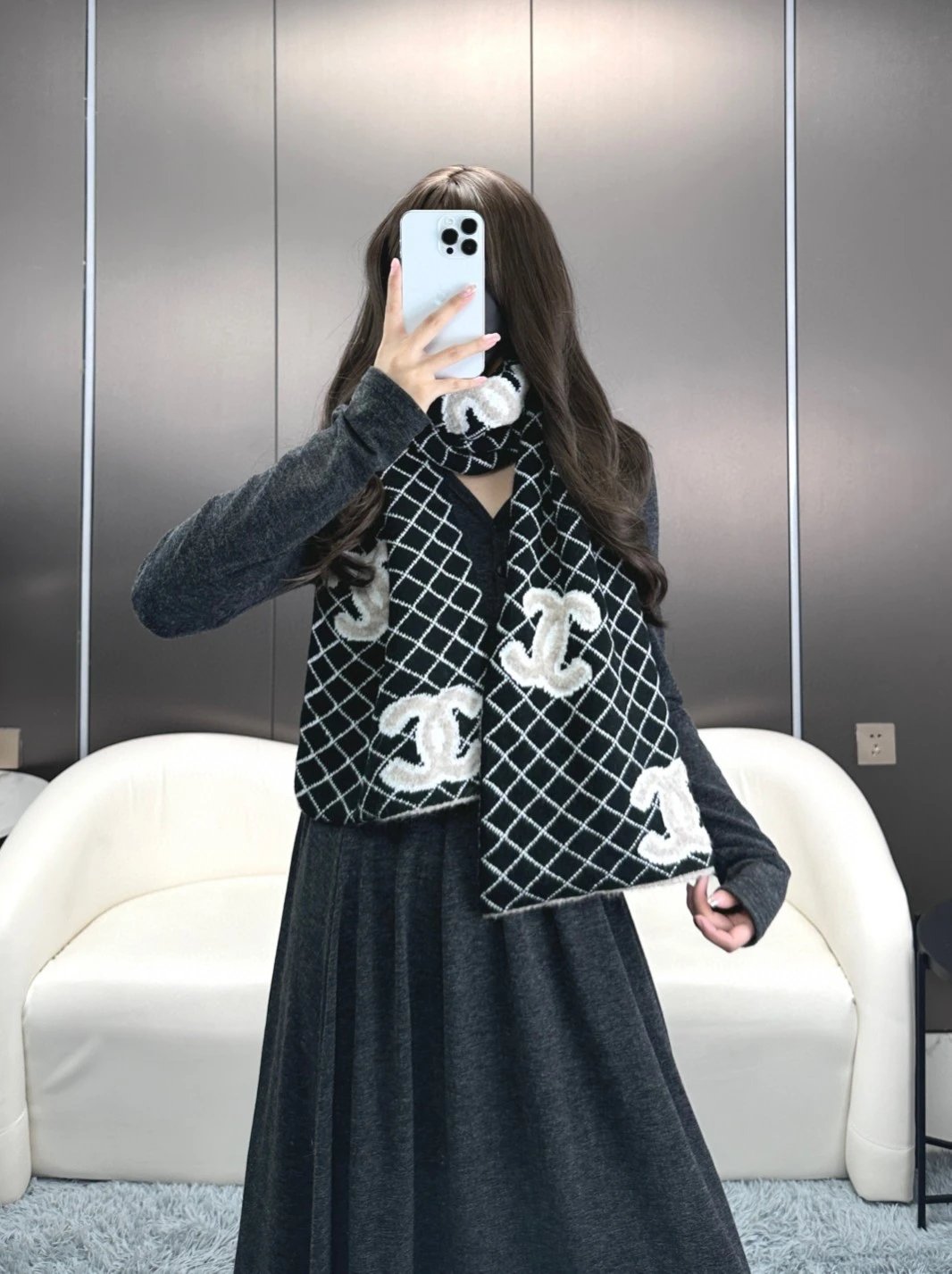 Chanel Scarf — Photo 2