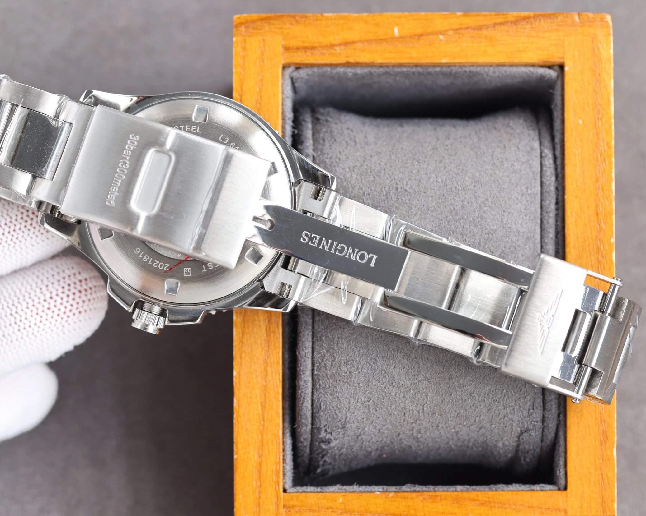 Longines Conquest Automatic Watch 41mm Ver.G — photo 9