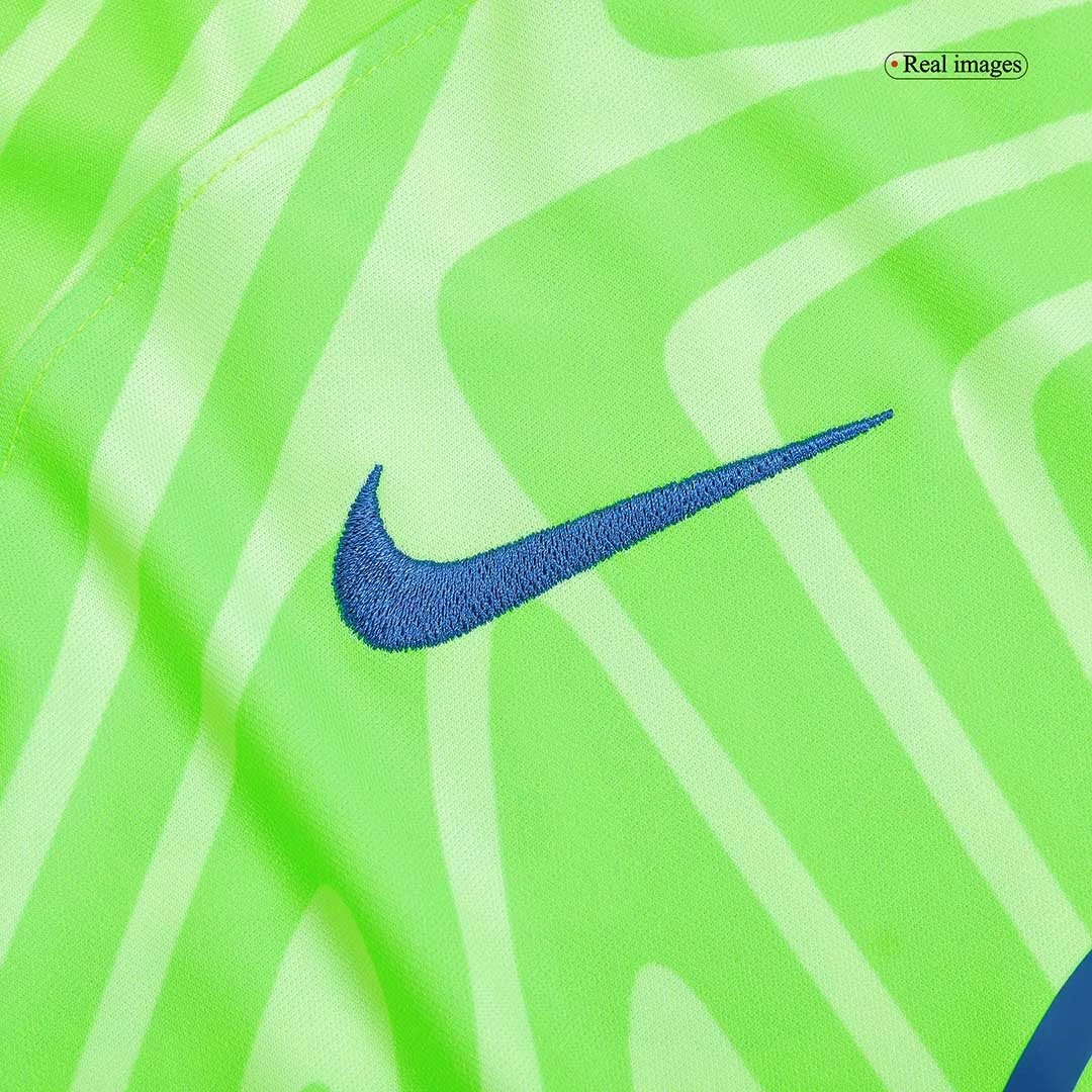 Wolfsburg VfL 22/23 Home Jersey — Photo 6