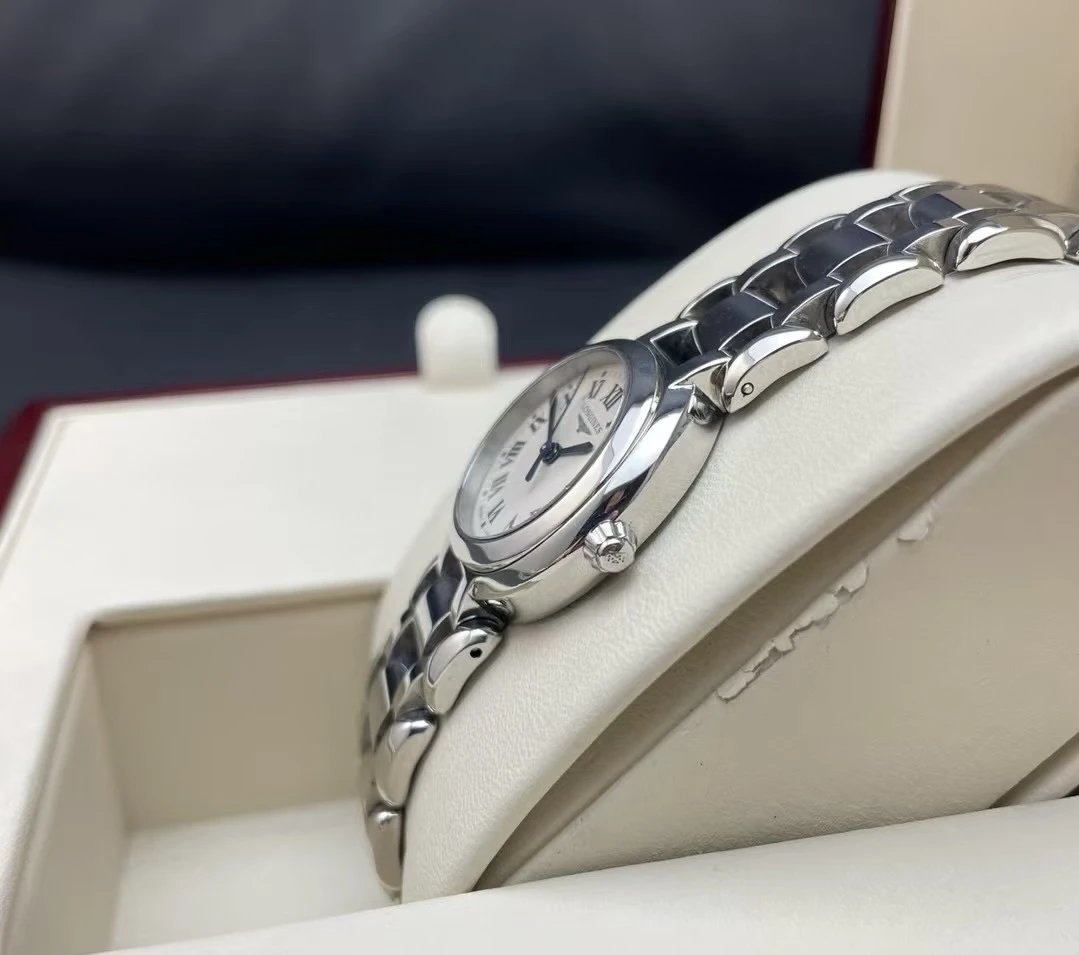 Longines PrimaLuna Quartz Ladies Watch 26.5mm — photo 3