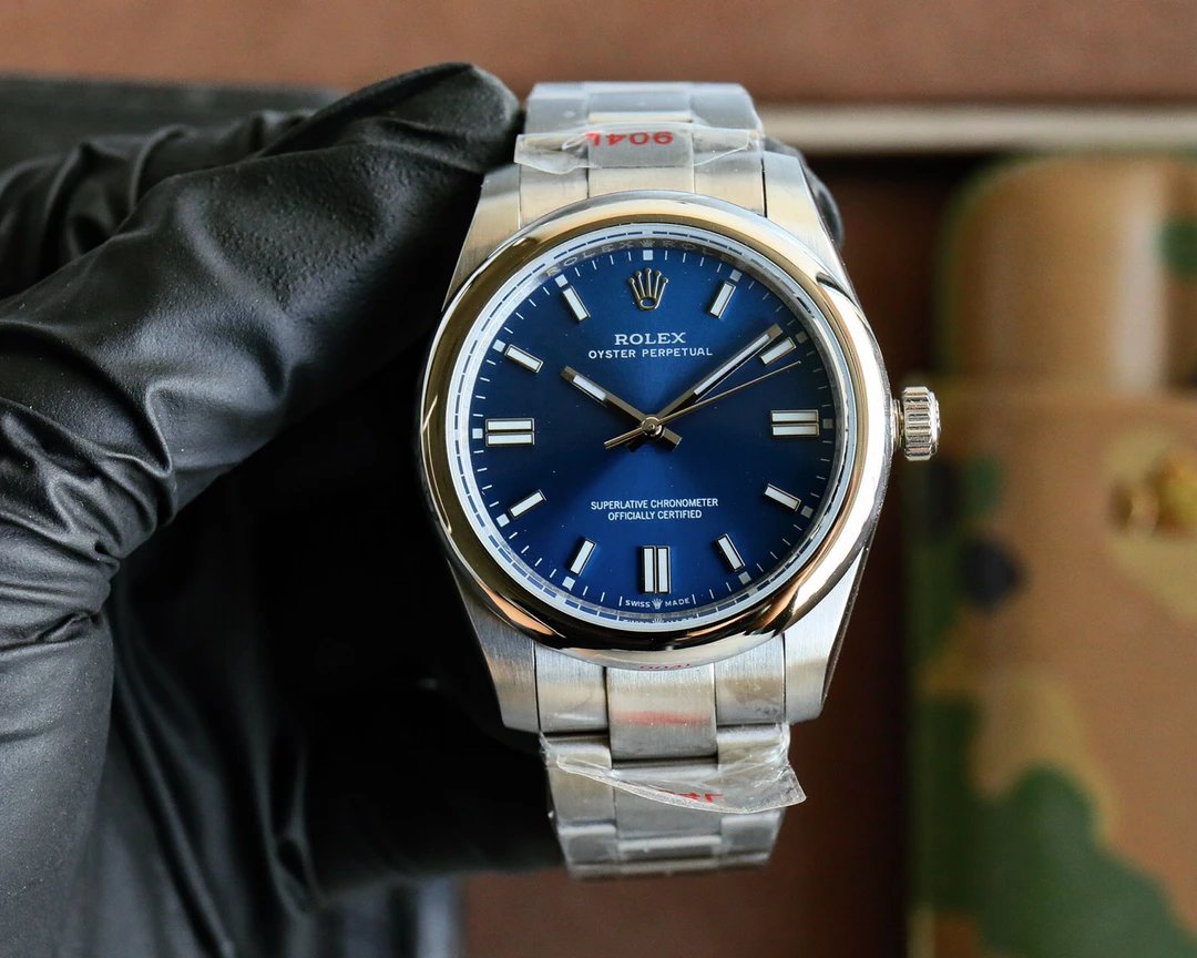 Rolex Datejust Automatic Watch 41mm Ver.J — Photo 9