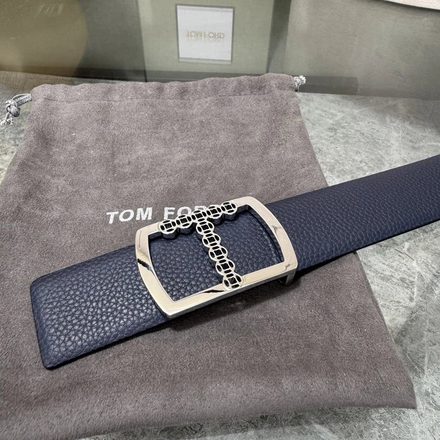 Tom Ford Leather Reversible Belt Ver.G — photo 3