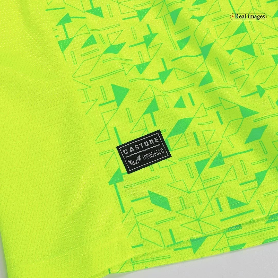 Wolverhampton Wanderers 23/24 Goalkeeper Jersey — photo 11