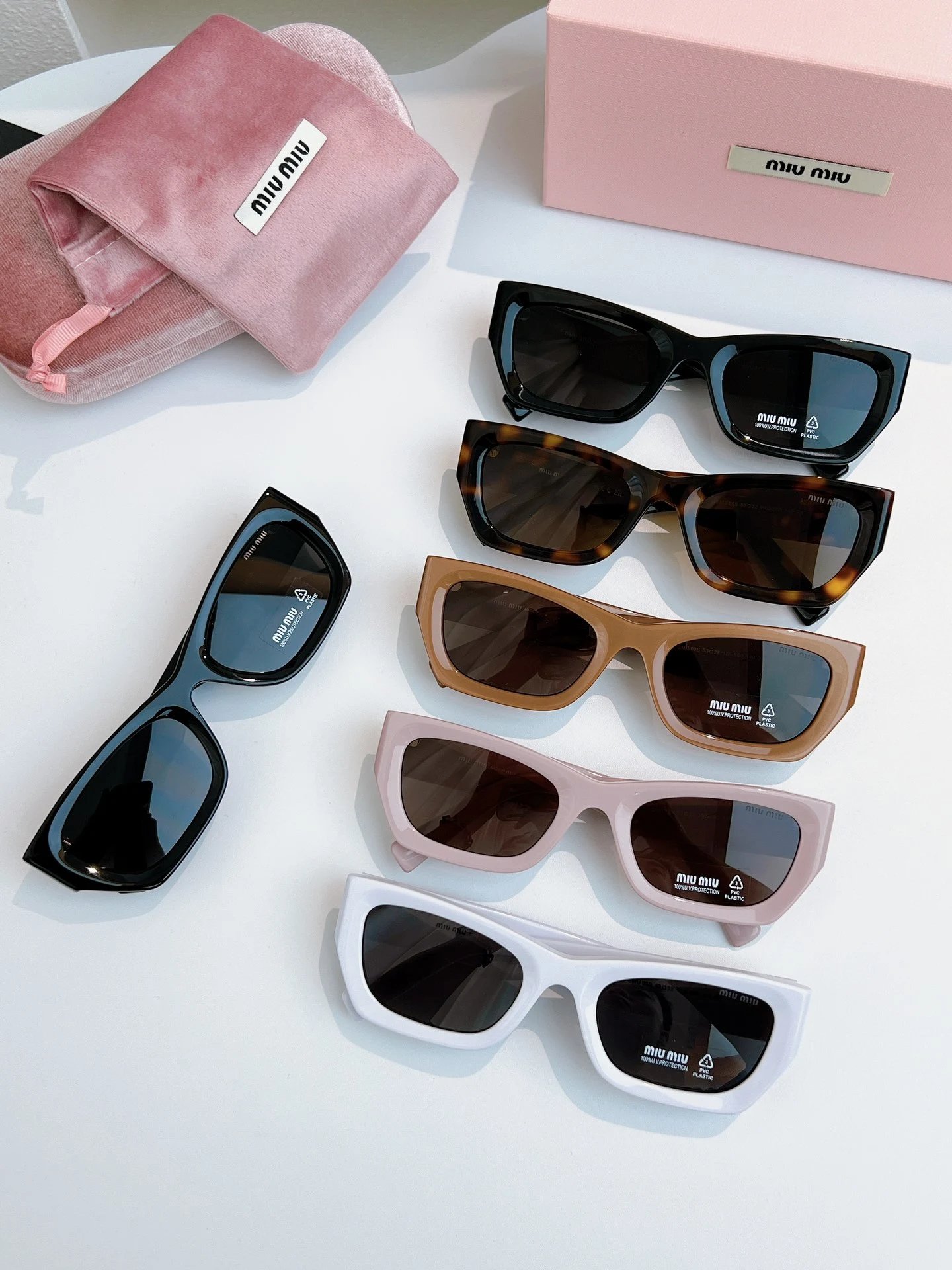 Miu Miu Sunglasses Ver.G — photo 9