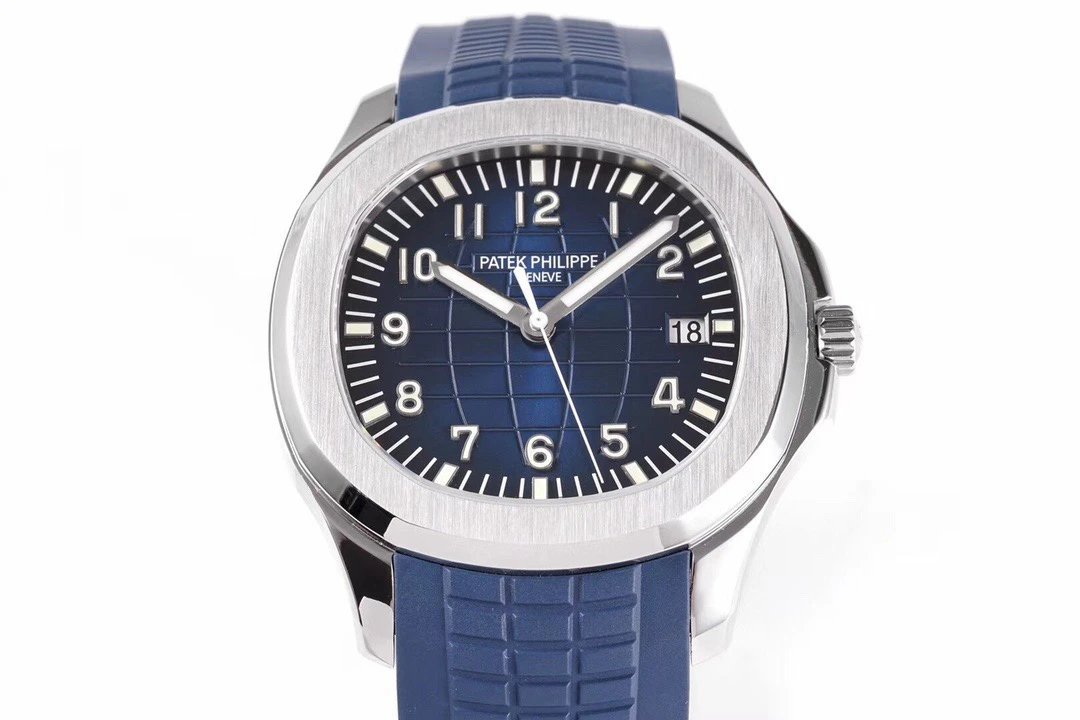 Patek Philippe Aquanaut Automatic Watch 38mm — photo 3