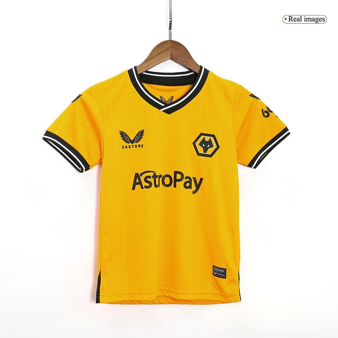 Wolverhampton Wanderers 23/24 Home Jersey - Kids — photo 2