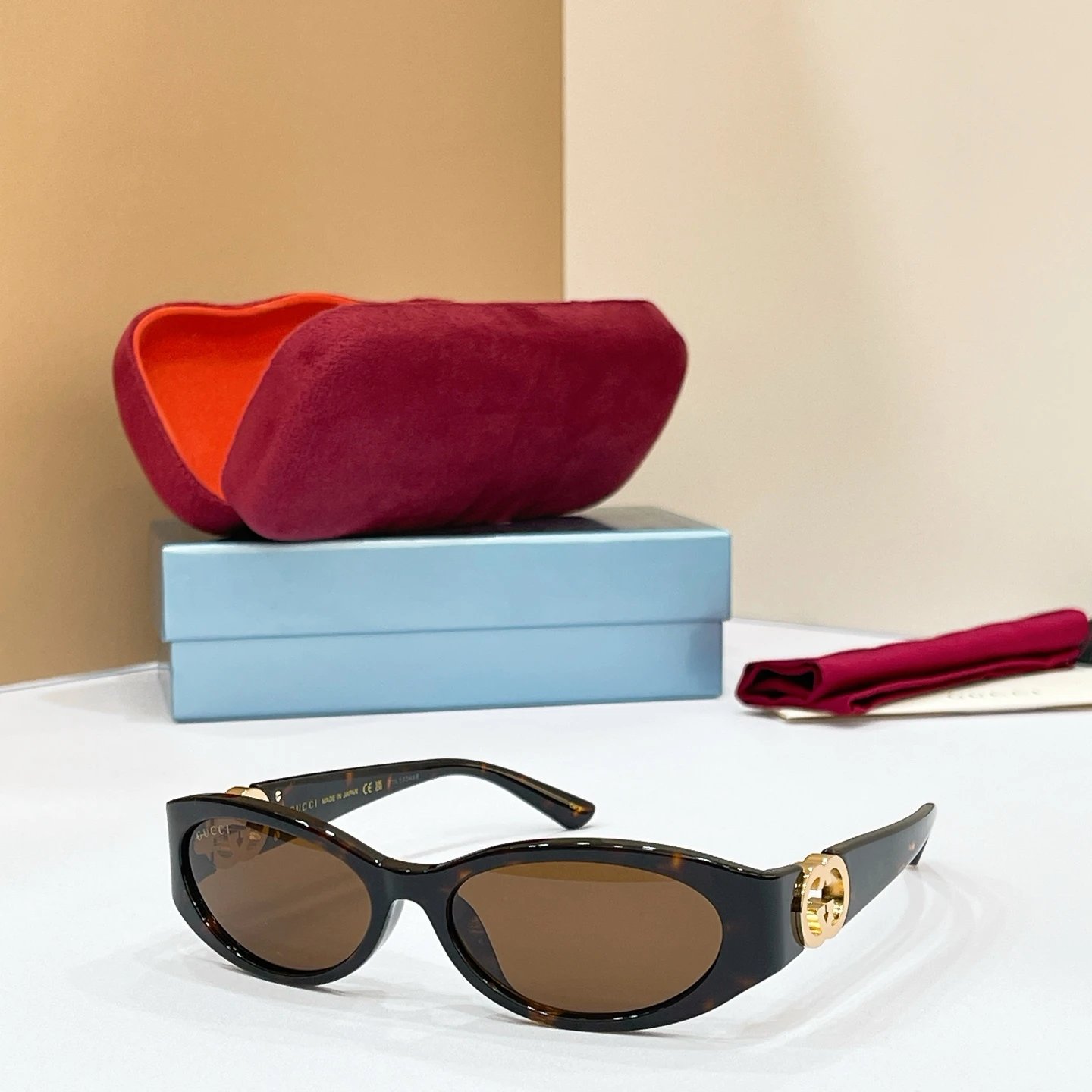 Gucci GG1660S Sunglasses 54-16-135 — QC