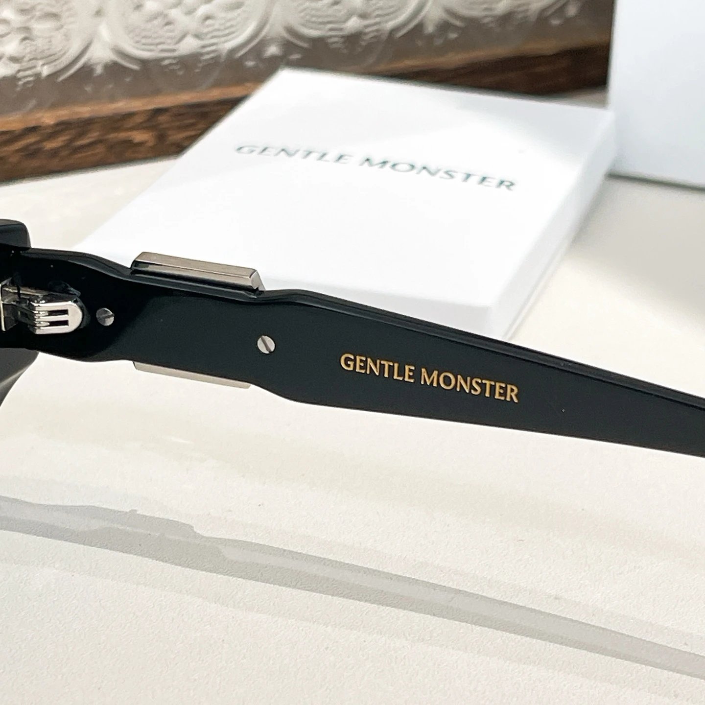 Gentle Monster VEGAX Sunglasses 54-20-145 — photo 5