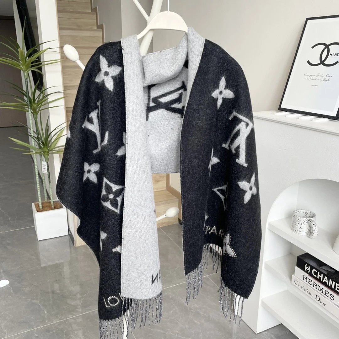 Louis Vuitton Cashmere Scarf Ver.E — QC