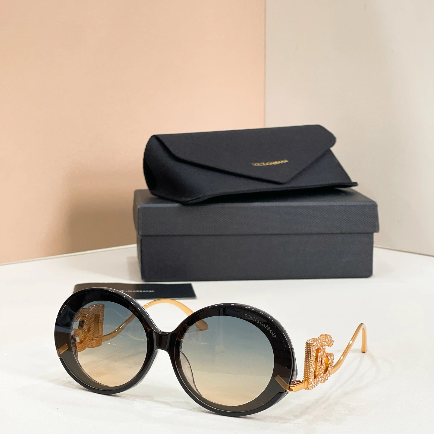 Dolce & Gabbana DG7079 Sunglasses 64-15-140 Ver.C — Photo 3
