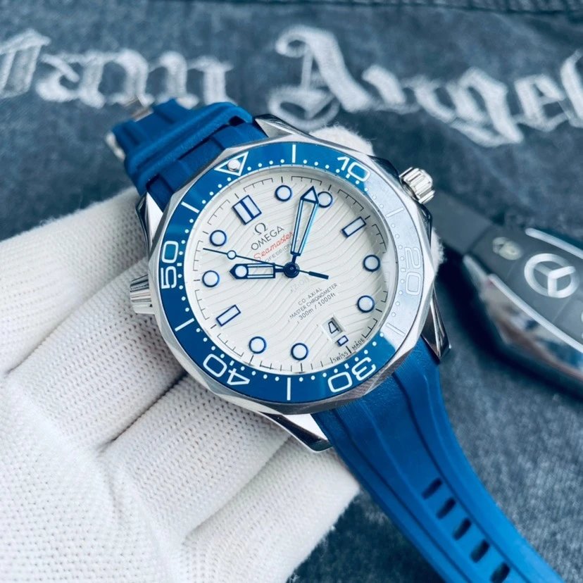 Omega Seamaster 300 Automatic Watch 42mm Ver.A — photo 3
