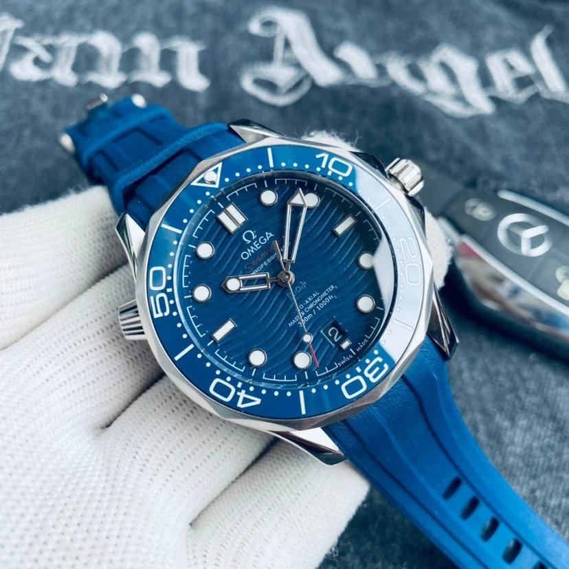 Omega Seamaster 300 Automatic Watch 42mm Ver.A — photo 2