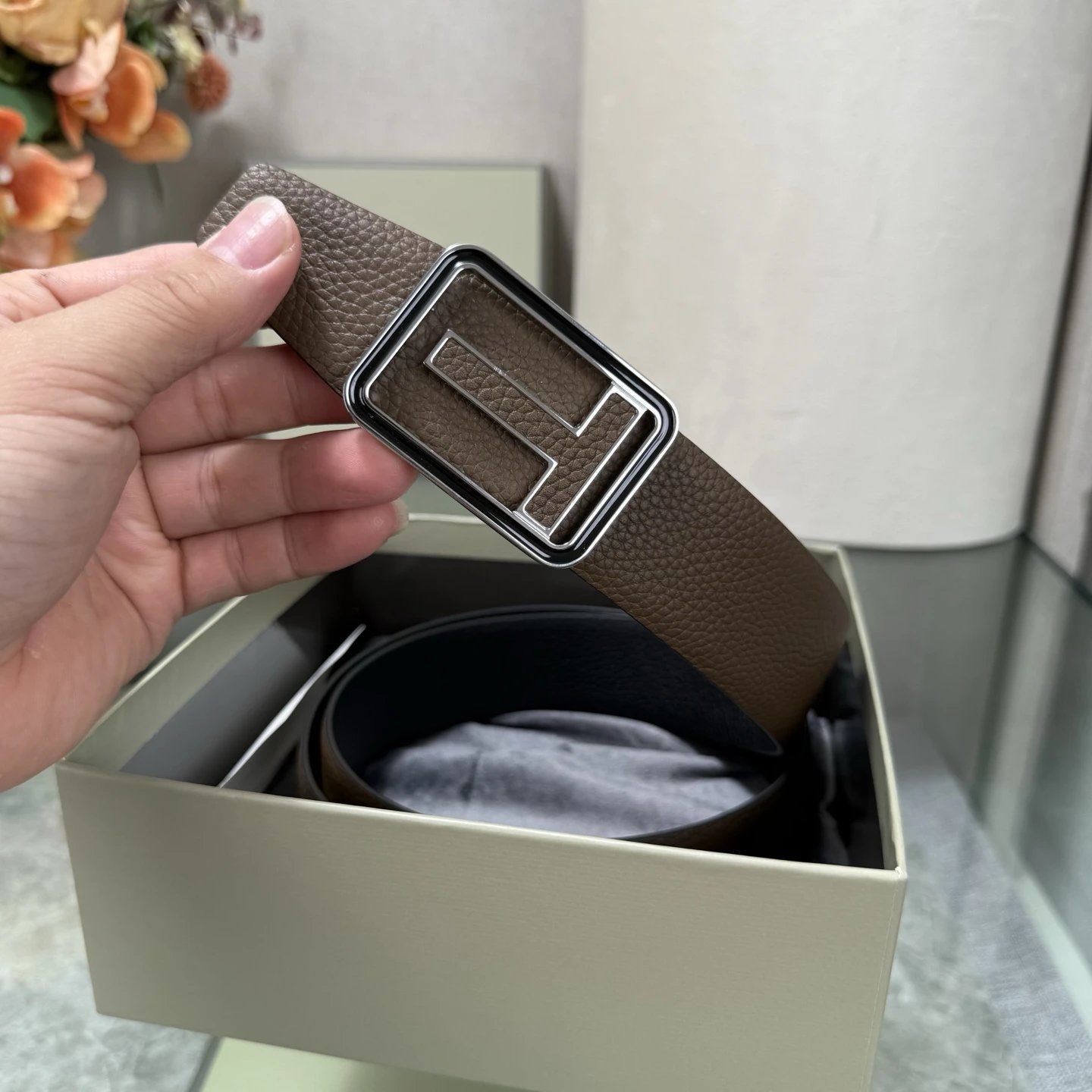 Tom Ford Leather Reversible Belt Ver.I — photo 9