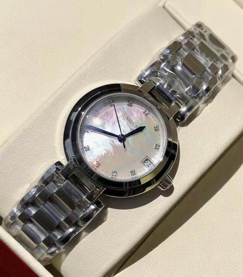 Longines horloge met parelmoeren wijzerplaat en roestvrijstalen armband