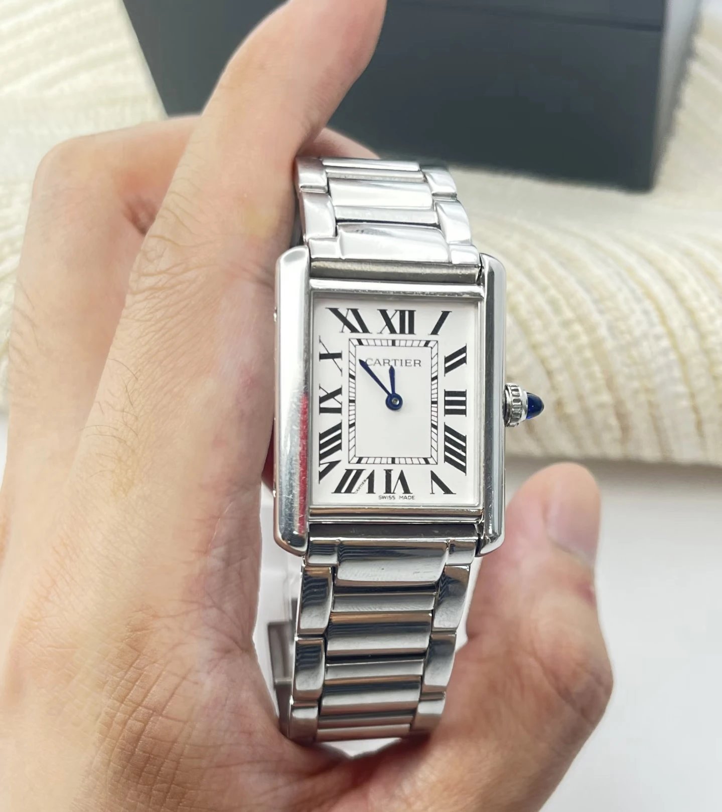Cartier horloge met rechthoekige wijzerplaat en metalen schakelband Variant B
