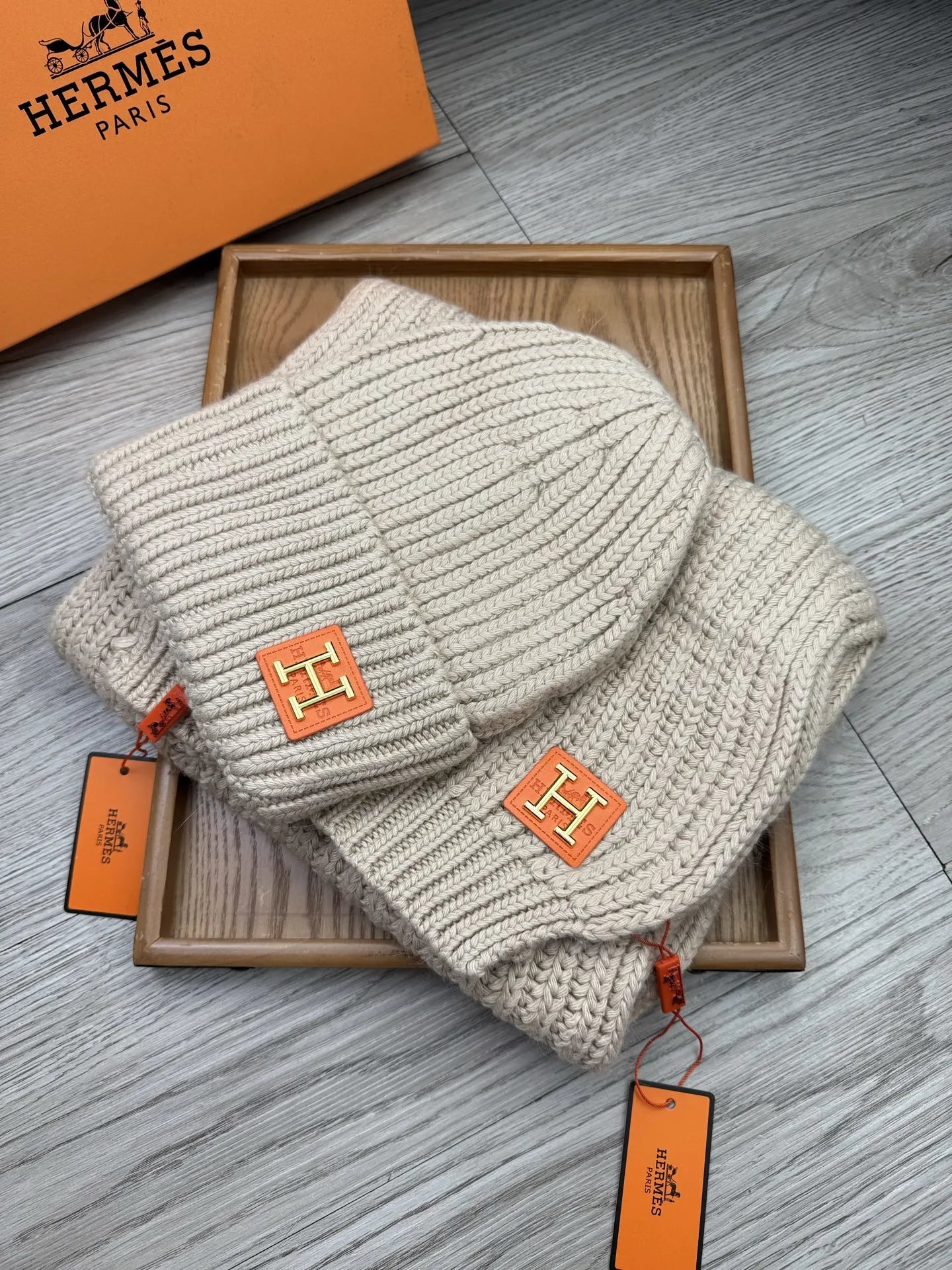 Hermes Wool Rabbit Fur Scarf & Hat Set Ver.C — Photo 2