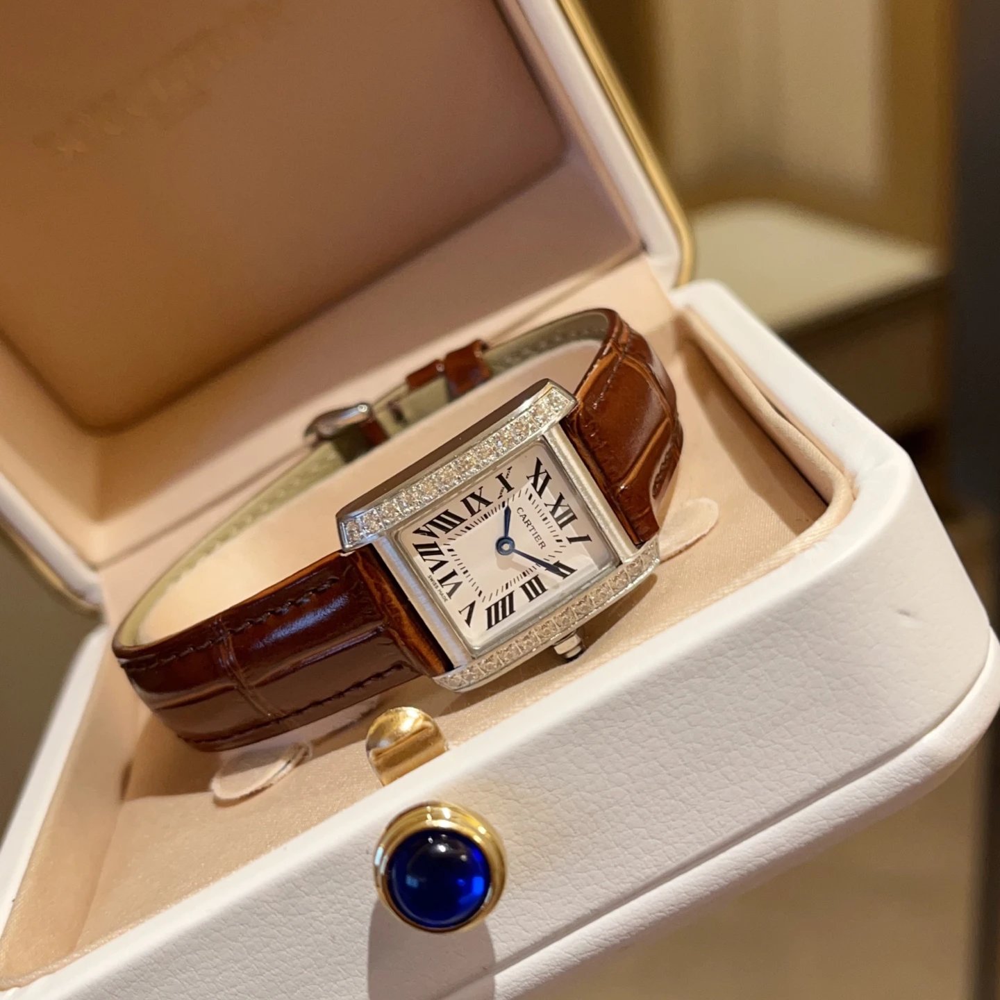 Cartier Tank Quartz Ladies Watch 21.2mm — photo 3