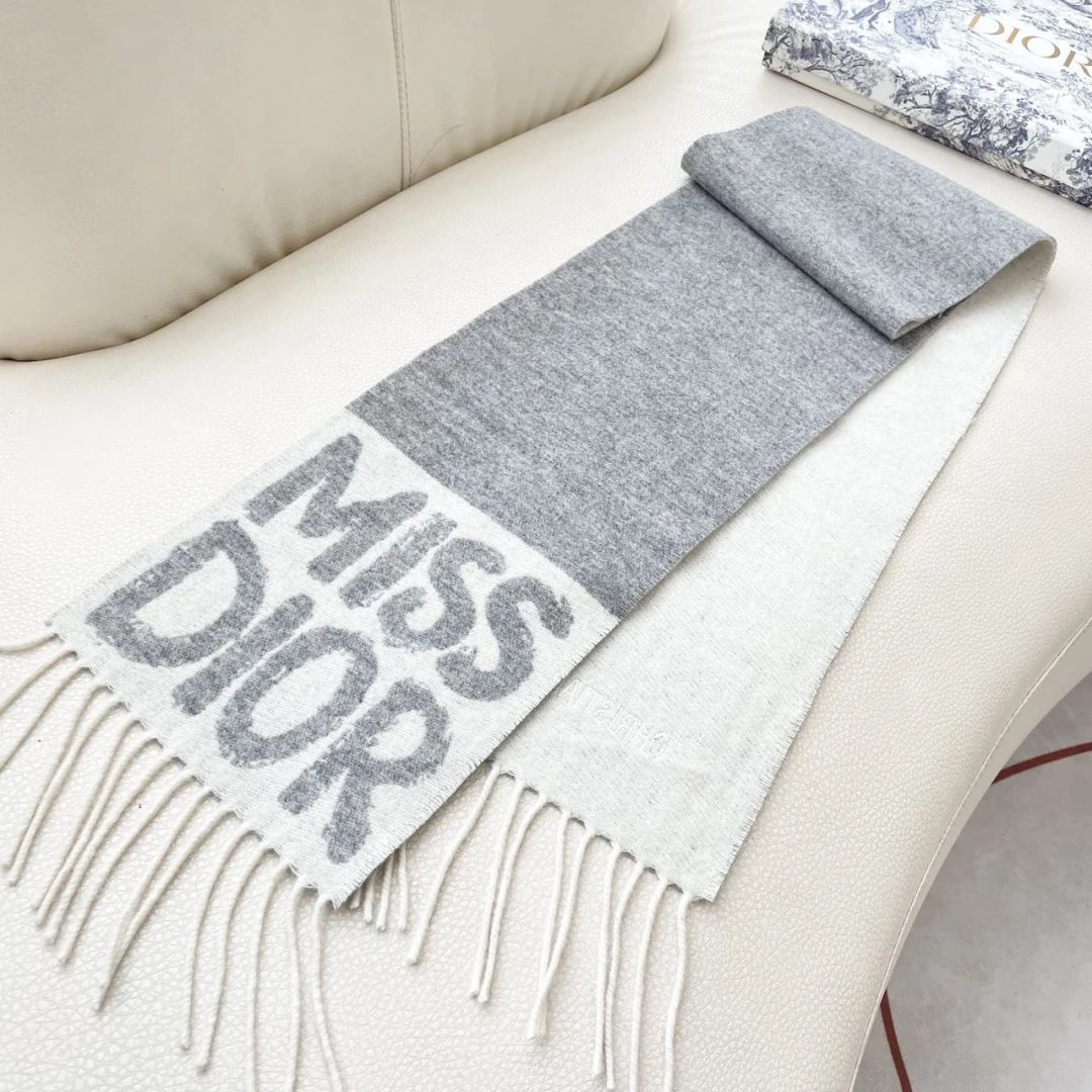 Dior Cashmere Scarf Ver.A — Photo 7